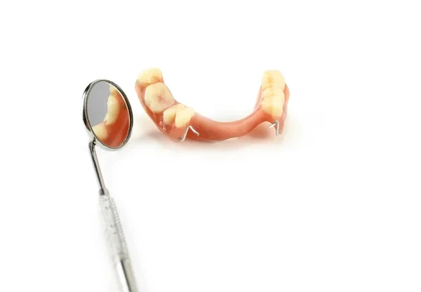 Partial denture